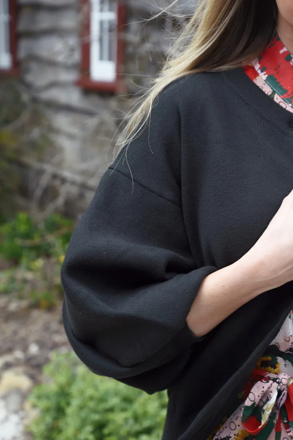 Balloominate Cardigan - Black