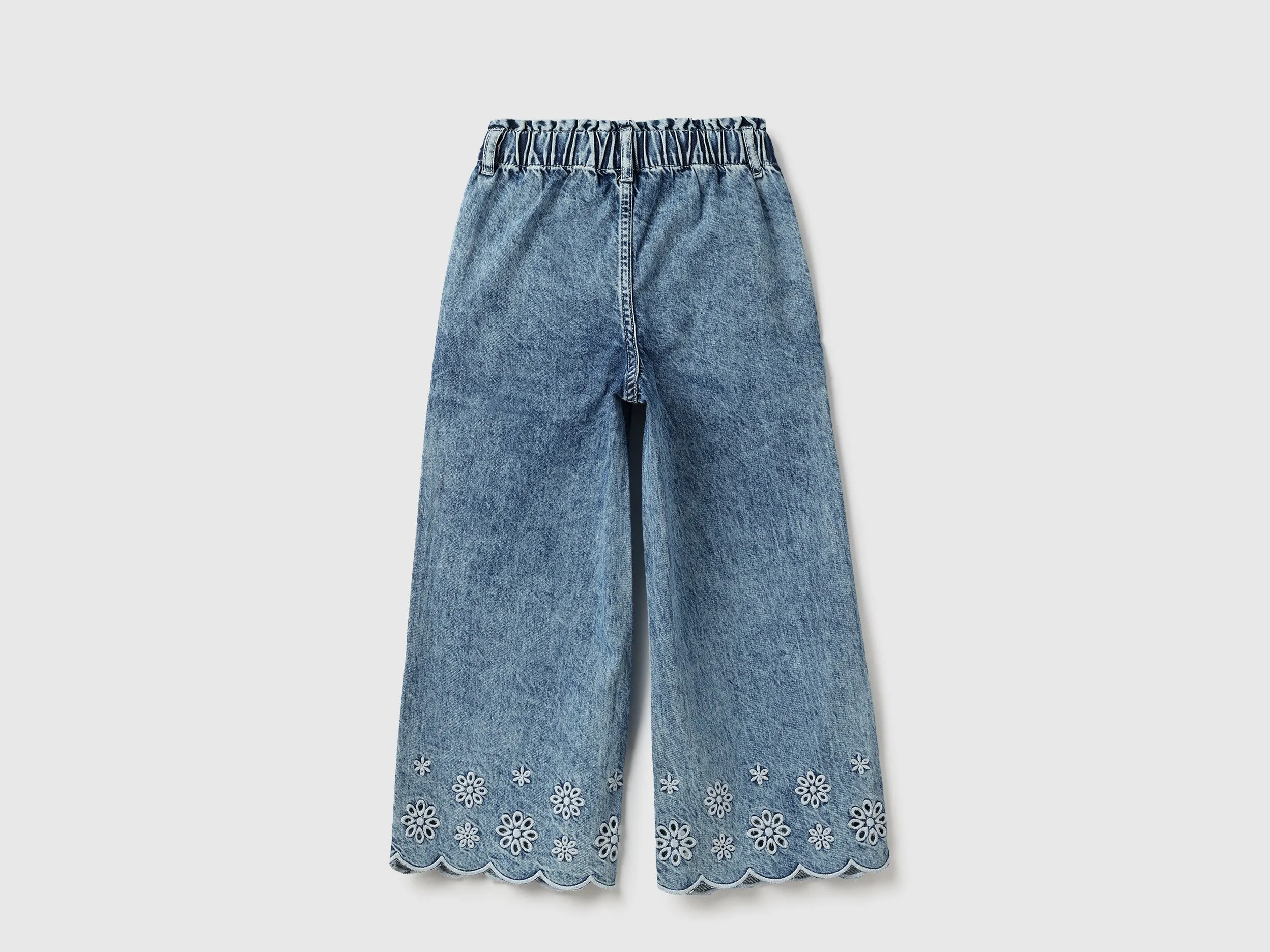Embroidered Cullottes Fit Jeans