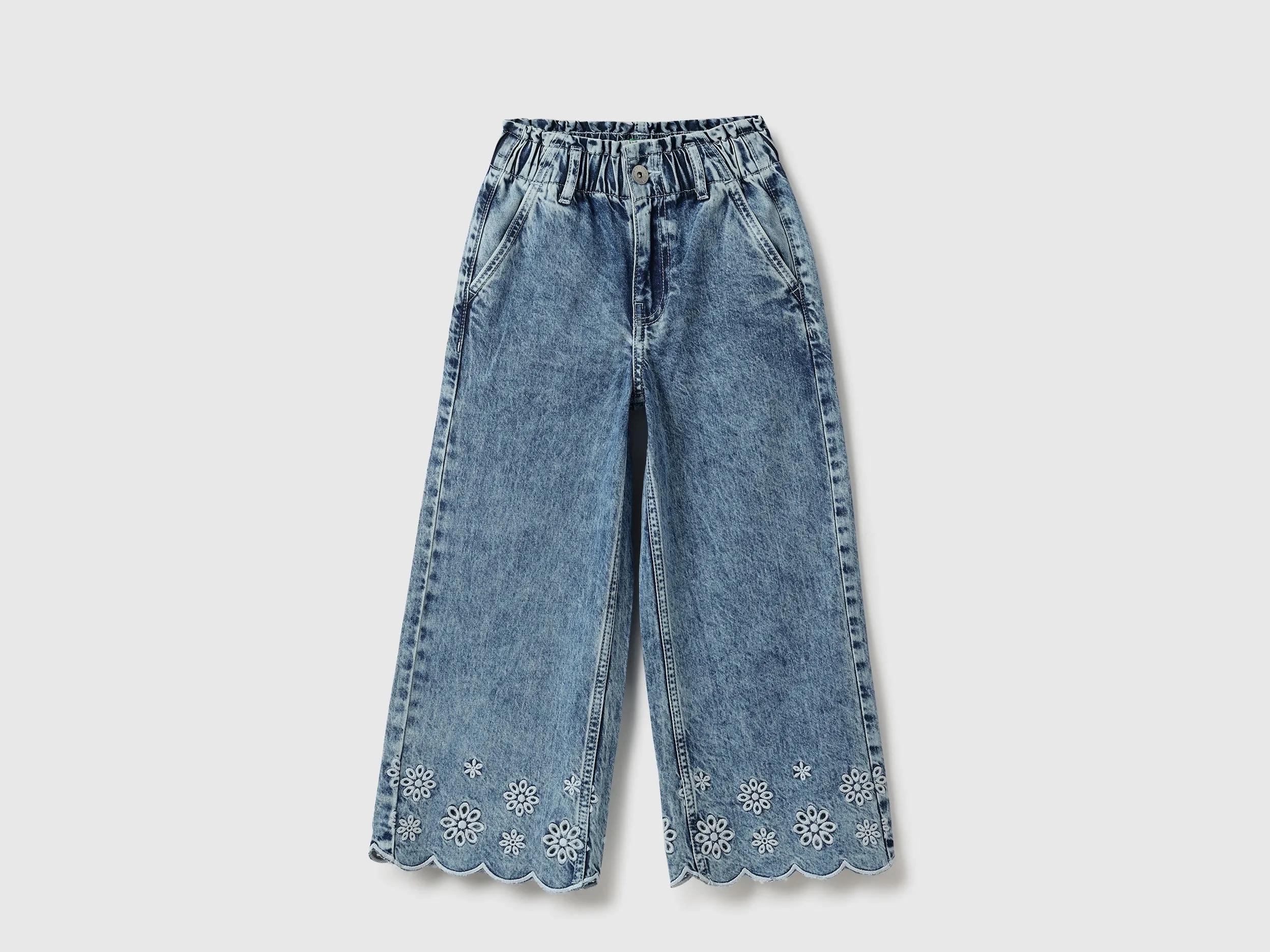 Embroidered Cullottes Fit Jeans