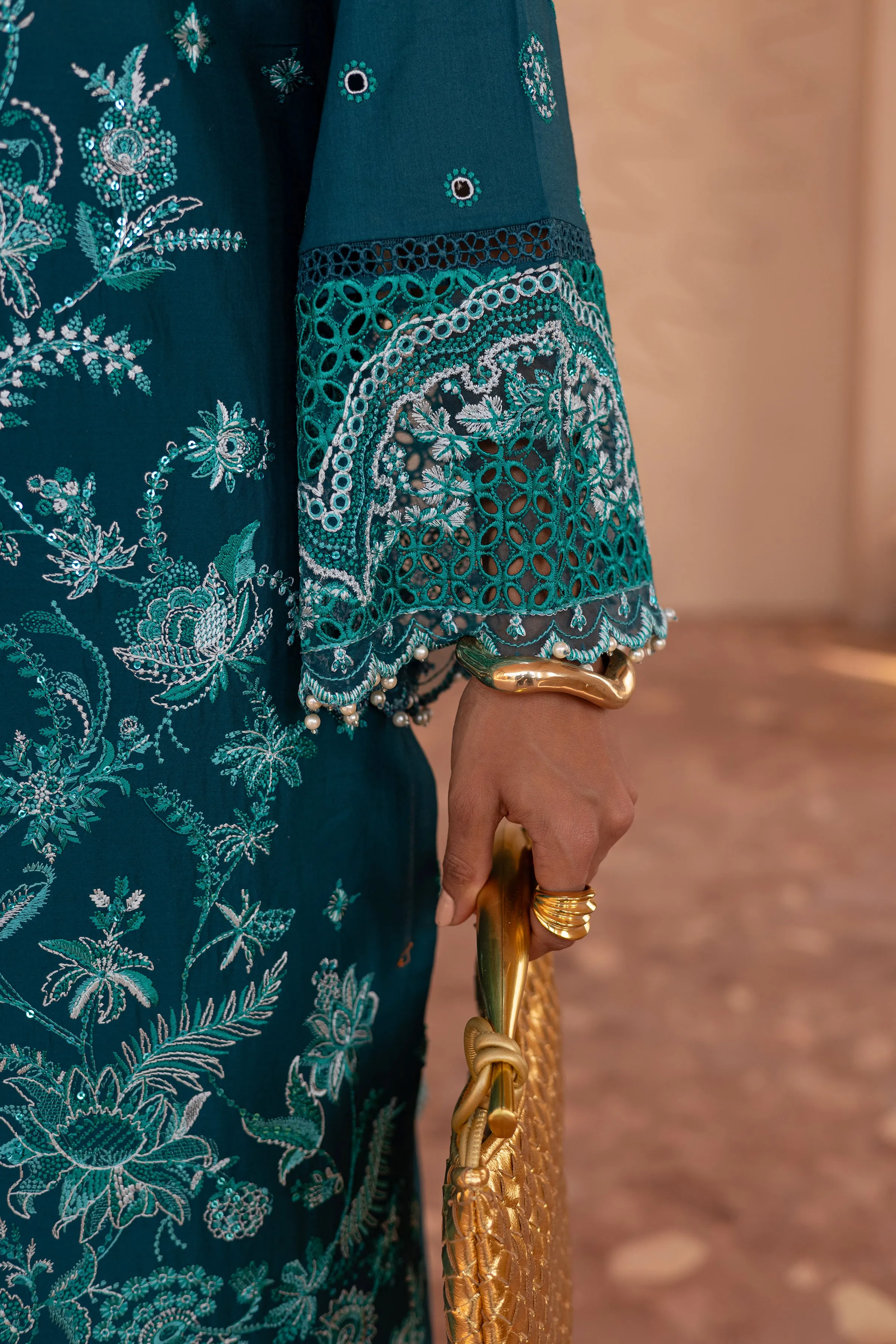 Fayrozah 3Pc - Embroidered Luxe Pret