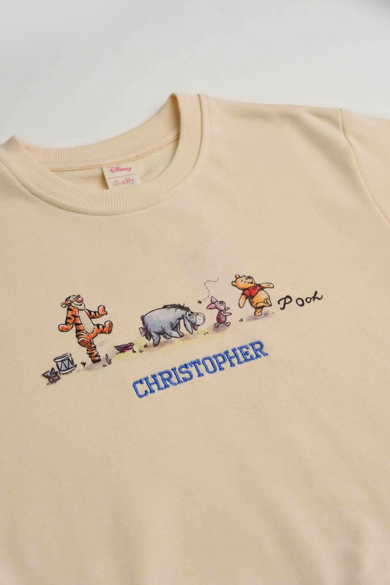 Personalisable Pullover - Pooh and Friends
