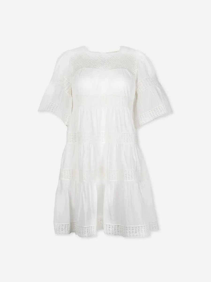 Senna Coverup in Cowrie