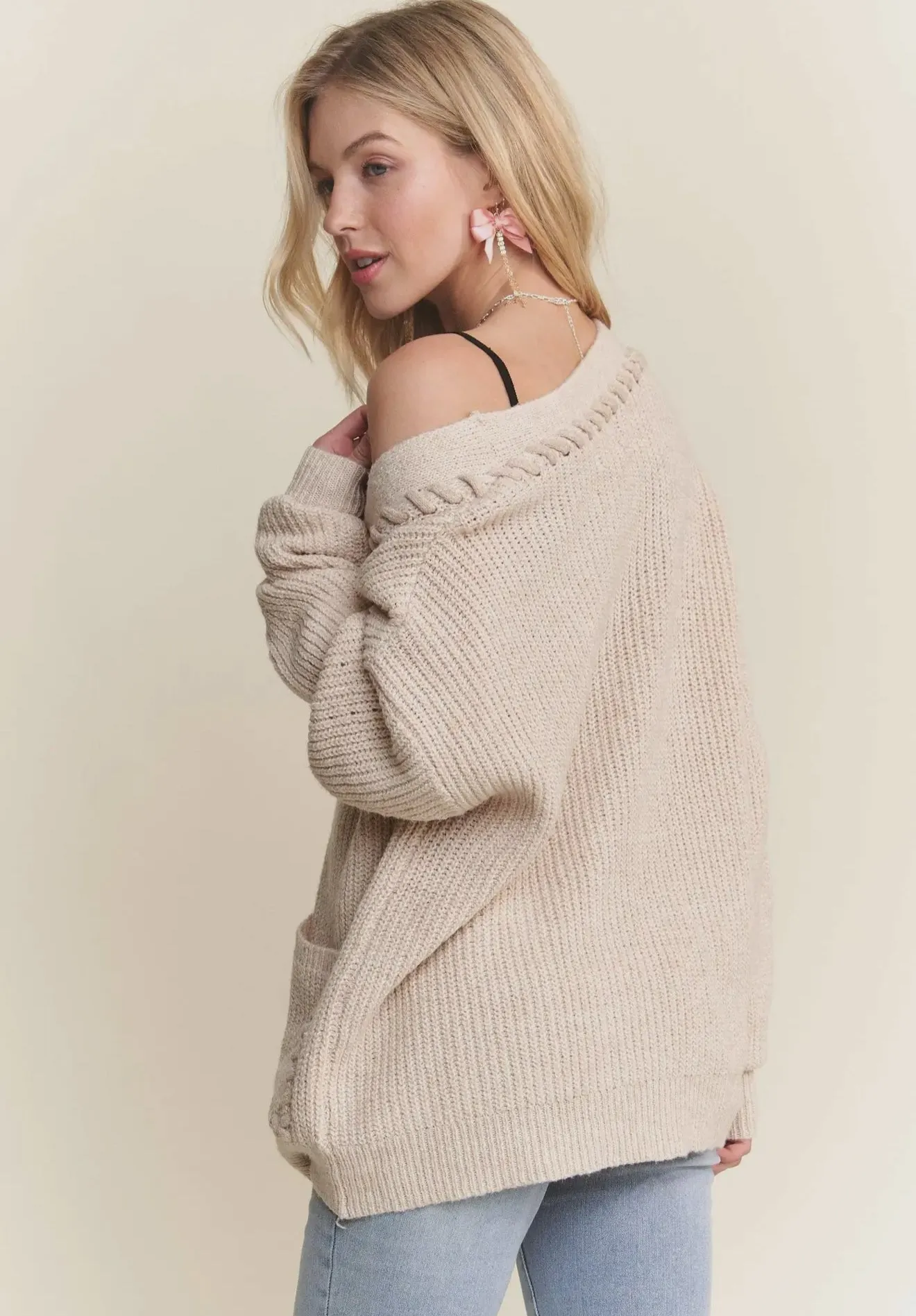 STITCH ACCENT CARDIGAN