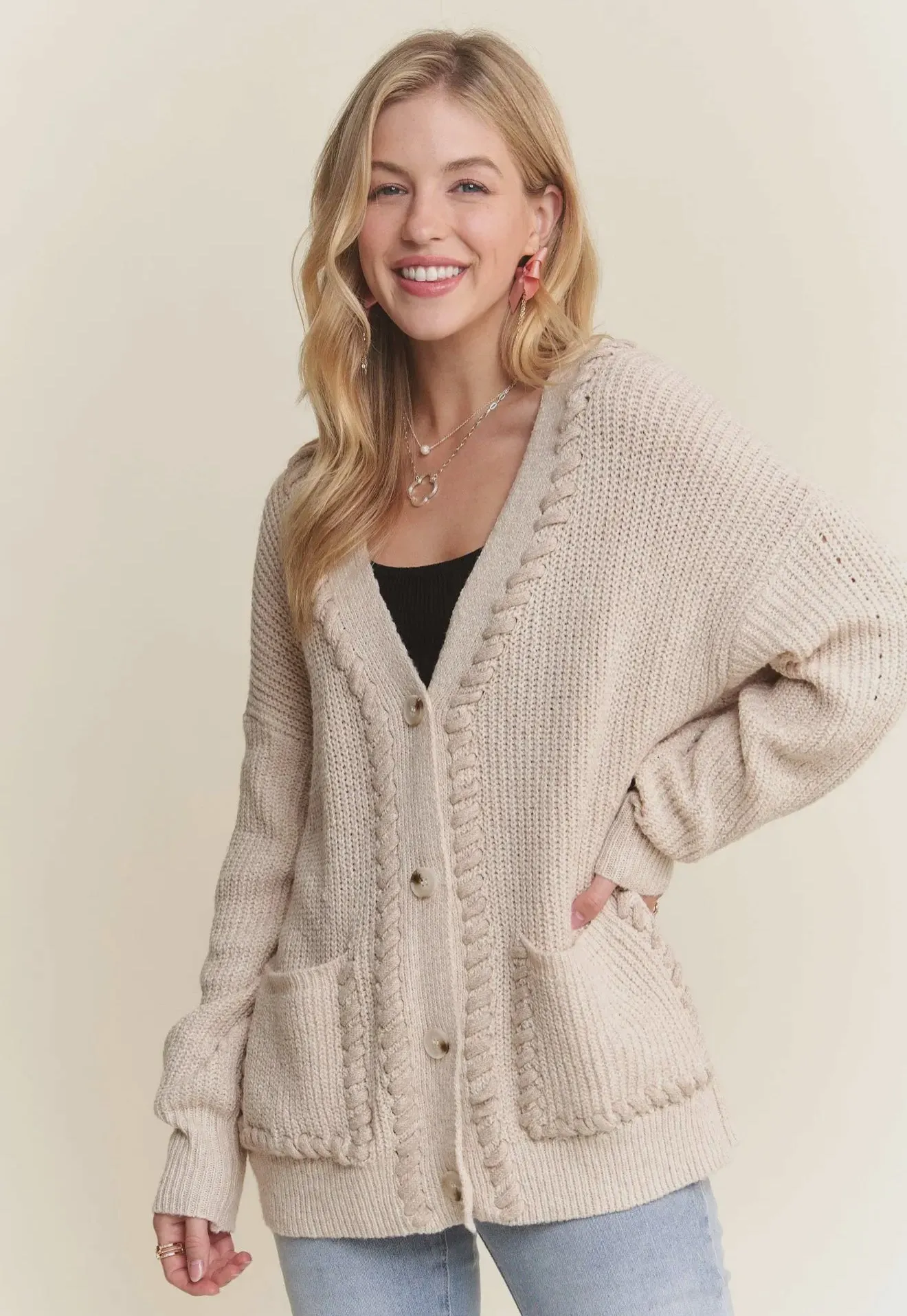 STITCH ACCENT CARDIGAN
