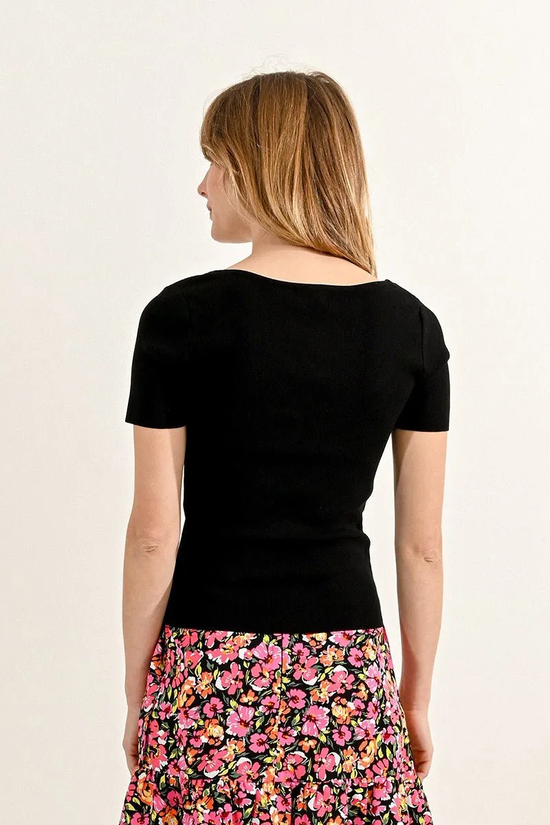 THIN JUMPER WITH SWEETHEART NECKLINE