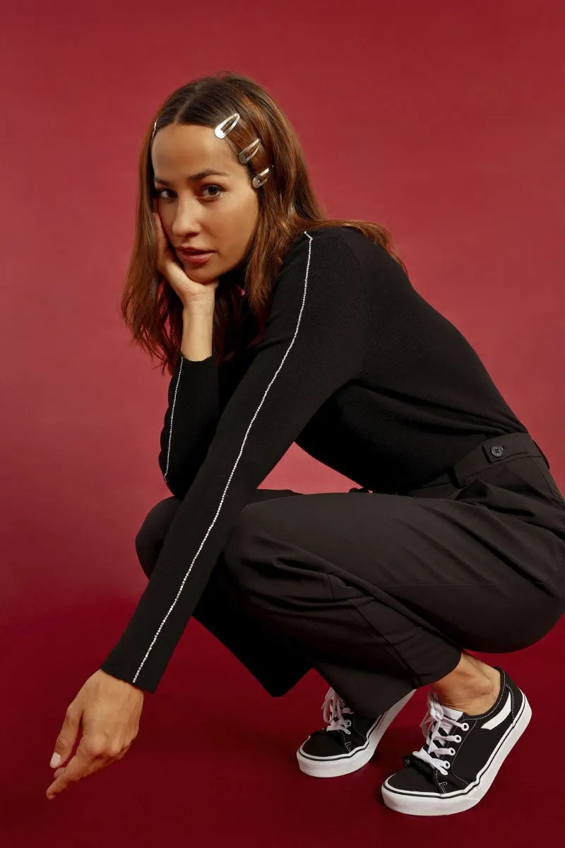 THIN TURTLENECK SWEATER