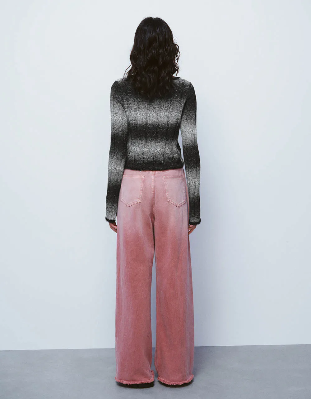 U Neck Skinny Knitted Cardigan